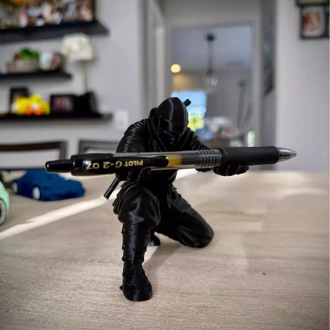 3D-geprinte ninja-penhouder, c - Stationery recensie en prijs